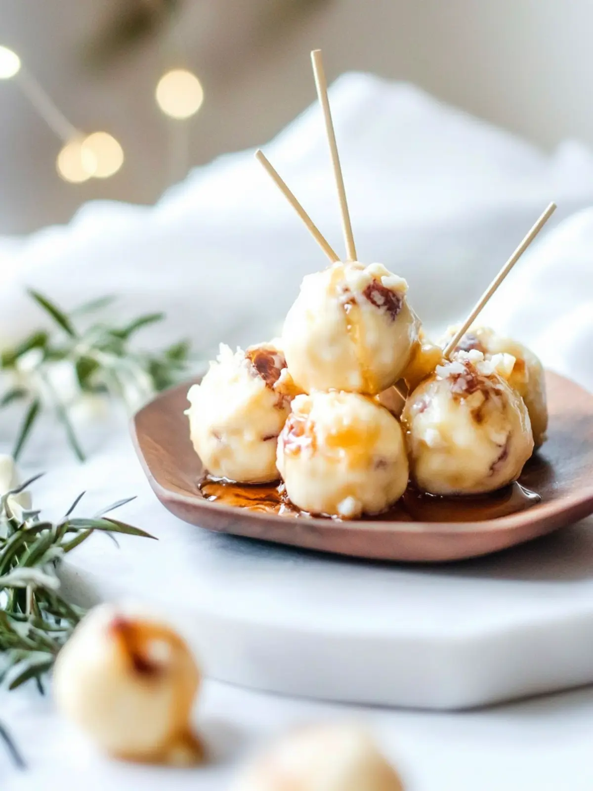 Delicious Honey Goat Cheese Balls with Nutty Pecans Recipe 3 Honey Goat Cheese Balls