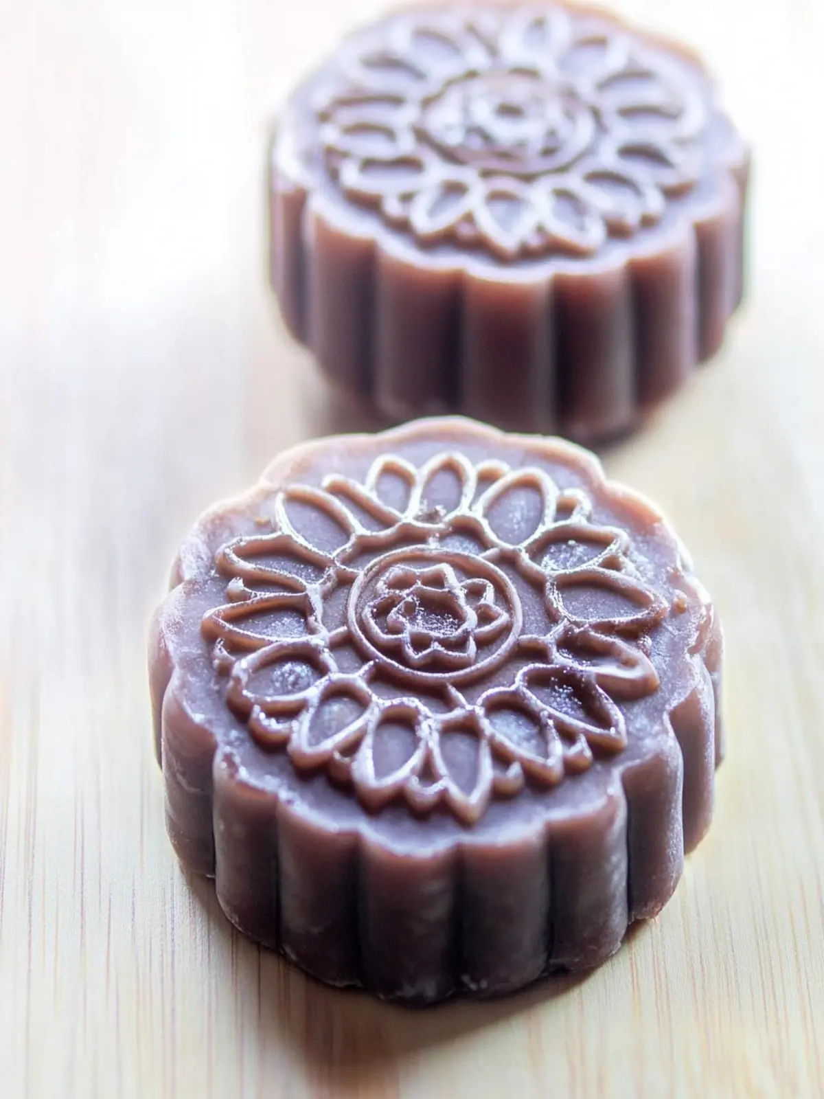 Irresistible Ice Cream Mooncakes: No-Bake Delight for Celebrations 3 Ice Cream Mooncakes